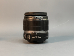 Canon EOS Rebel T2i kit 18-55mm f/3.5-5.6 IS 12.616 Кадров