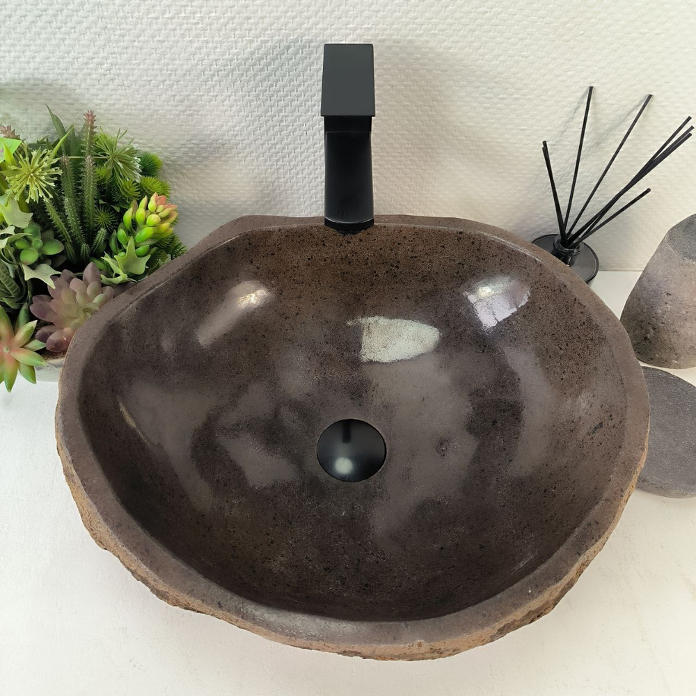 Раковина из речного камня RS-65222 48*41*15 0856