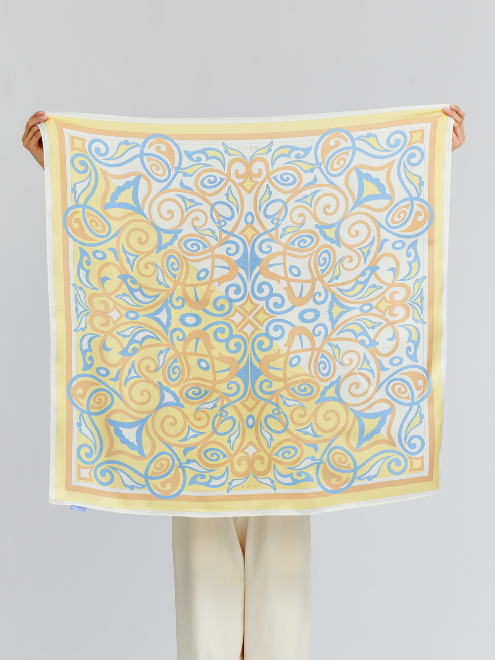 Платок, Виар-сатин, 70х70см