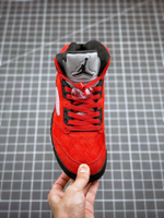 AIR JORDAN 5 RETRO FF SP TROPHY ROOM FRIENDS AND FAMILY RED/GREY/BLACK