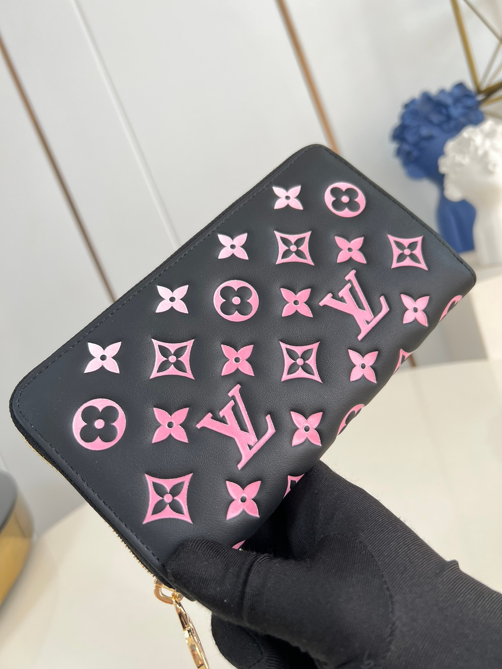 Louis Vuitton Zippy Wallet