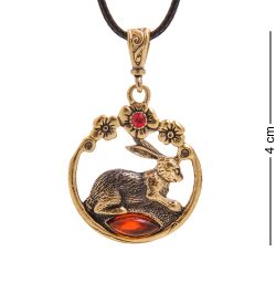 AM-3374 Подвеска «Зайчик в цветах» (латунь, янтарь)