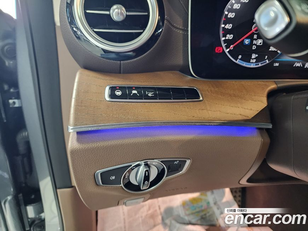 Mercedes-Benz E-Class W213 E300e 4MATIC Exclusive (06.2020)