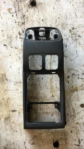 Накладка центральной панели б/у МАН ТГС