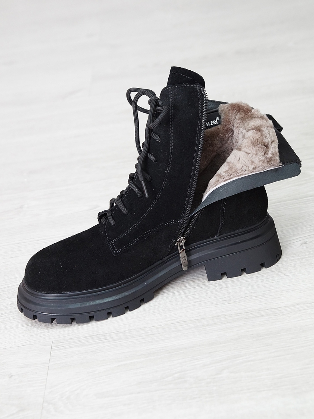 Ботинки женские зимние