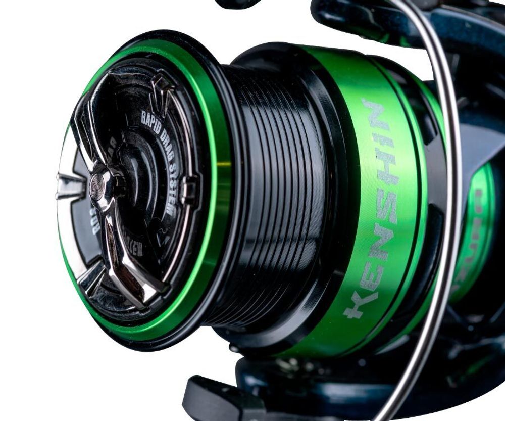 AZURA Катушка спиннинговая Kenshin 3000S 9ш.п.