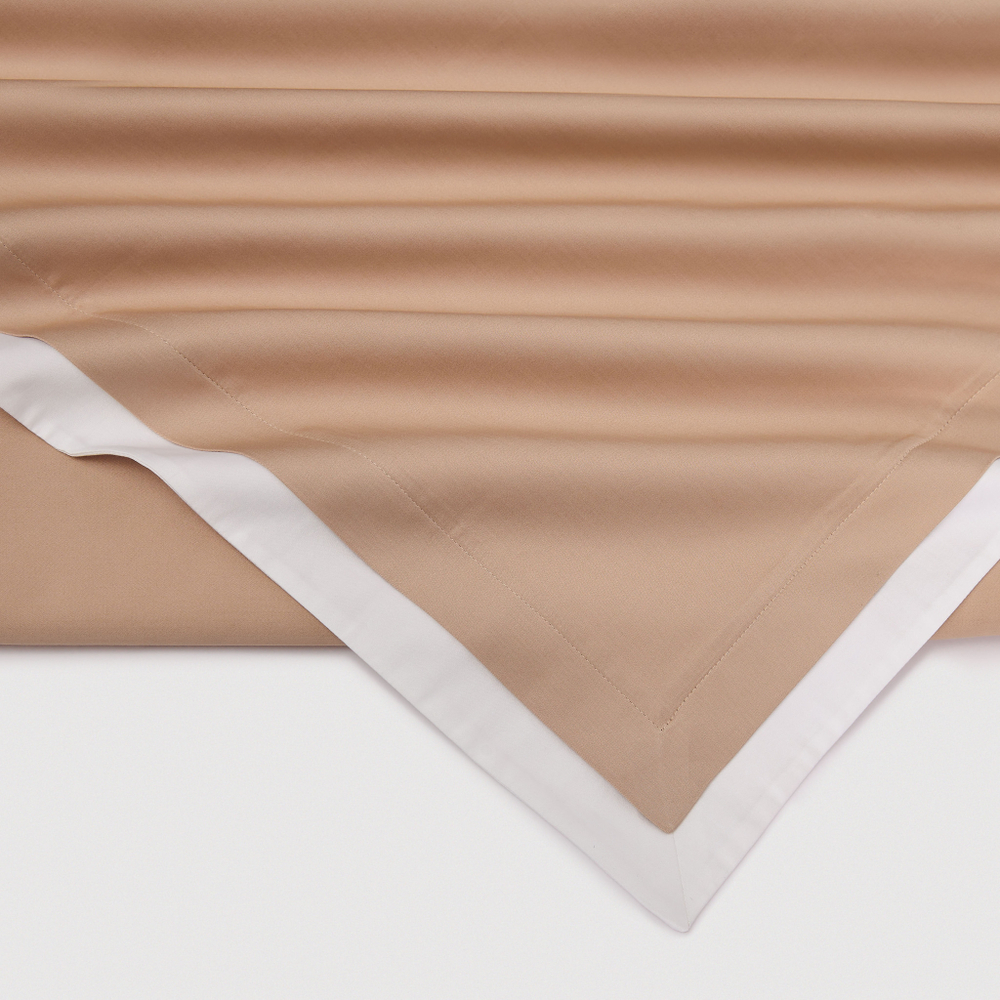 Постельное белье cемейное Сlaire&Caroll Lili бежевое с белым кантом