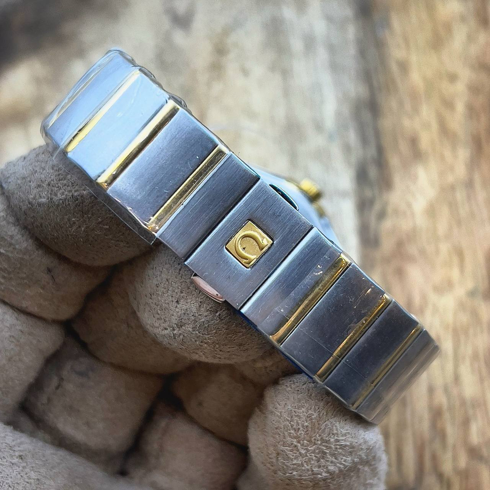 Часы Omega