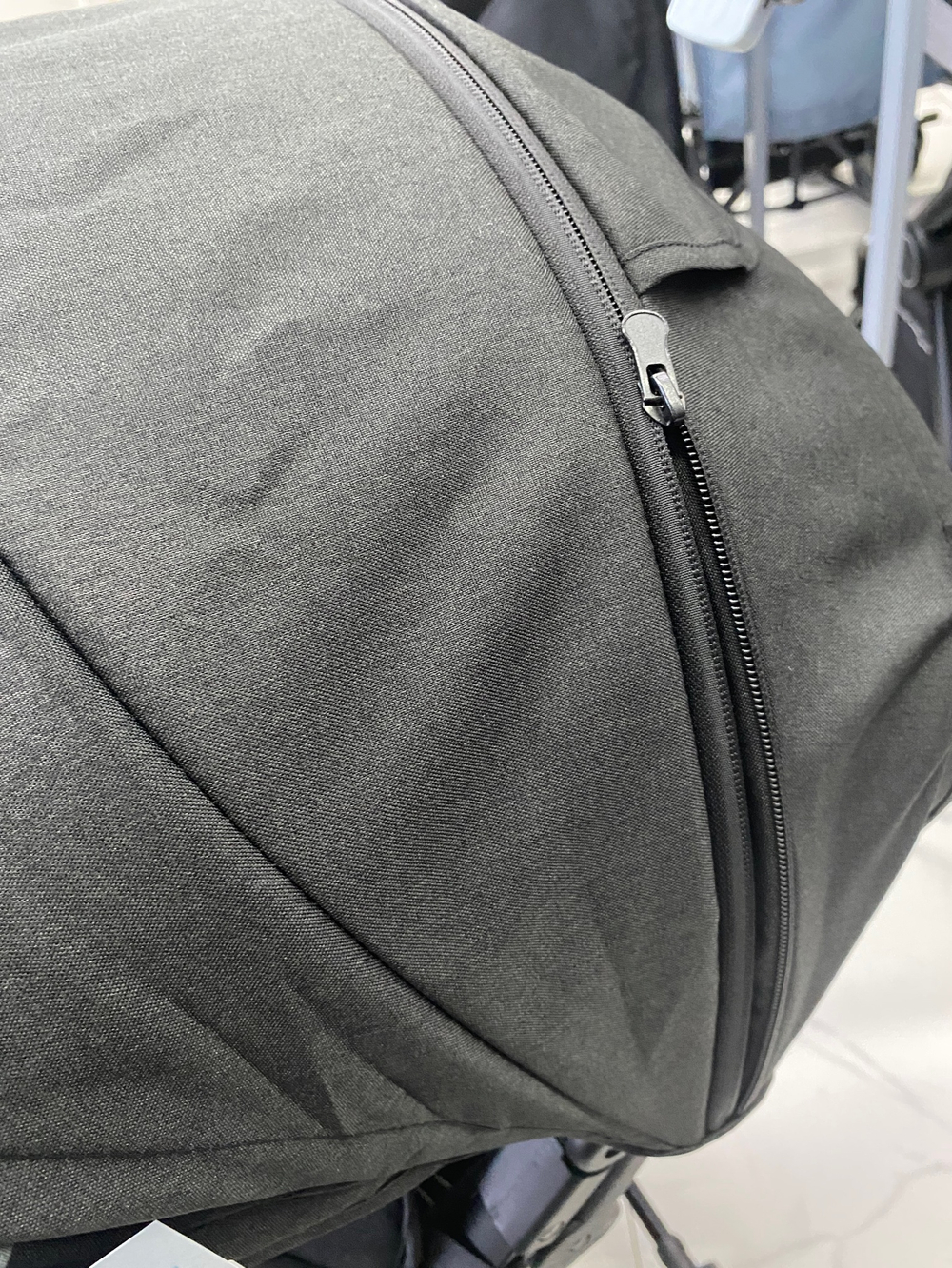 Коляска прогул. TRIP (2кол.(14см)2кол.(19см), съемн.бамп.) (Indigo) (черный)