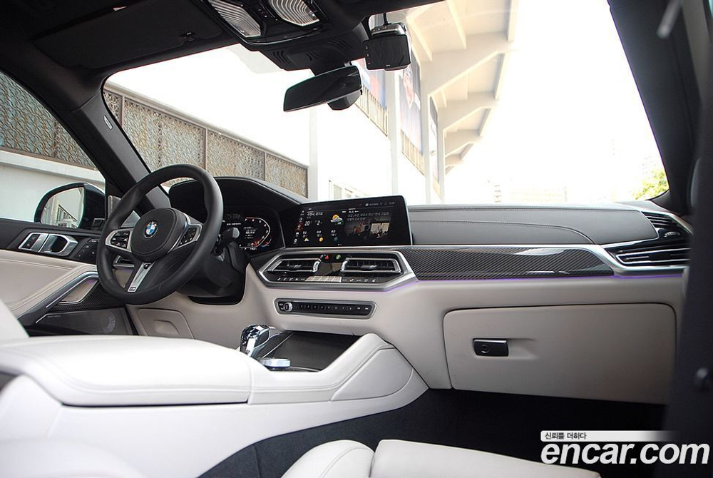 BMW X6 (G06) M50i (06.2023)