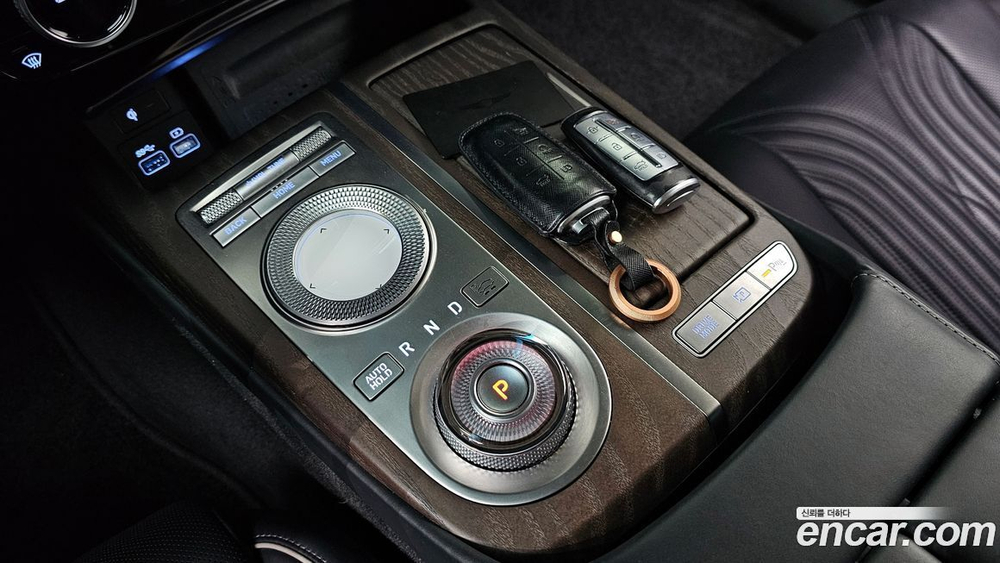 Genesis G80 (RG3) Бензин 2.5 Turbo AWD (05.2020)