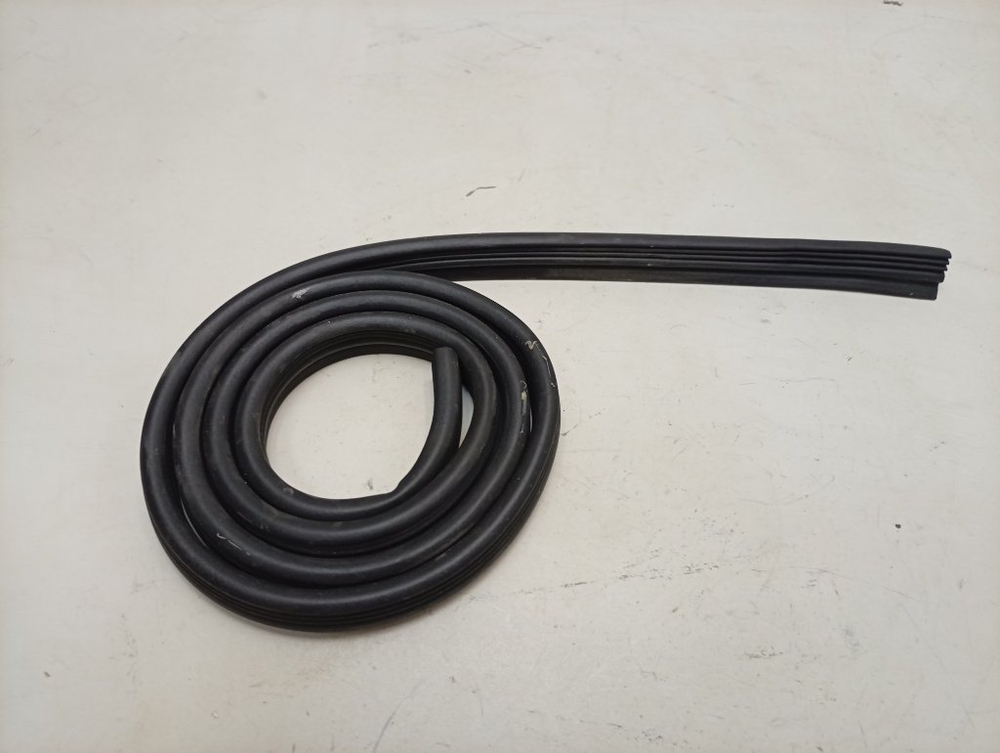 DM-M39AHC ктп7 Уплотнитель П-образный к посудомоечной машине Samsung б/у