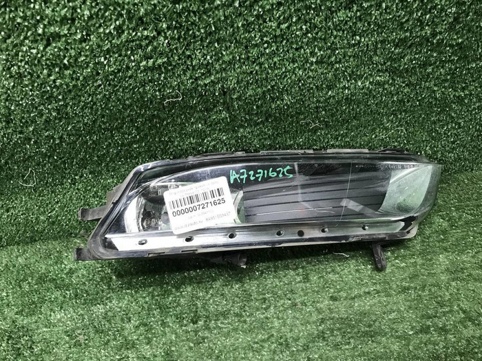 ПТФ правая VW Passat CC (2012-2017)