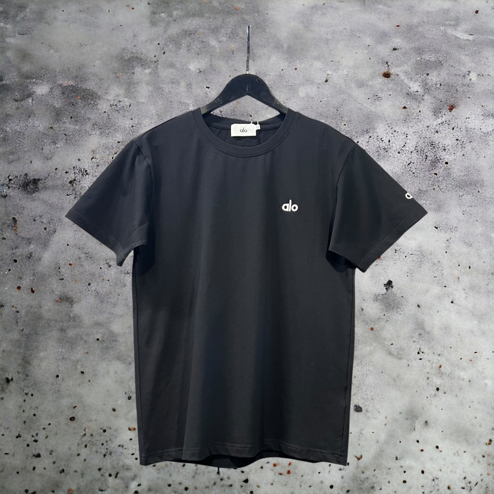 Футболка Alo Yoga #1 • Черный