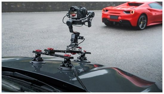 Электрический стабилизатор для зеркального фотоаппарата DJI RS 2 Pro Combo черный