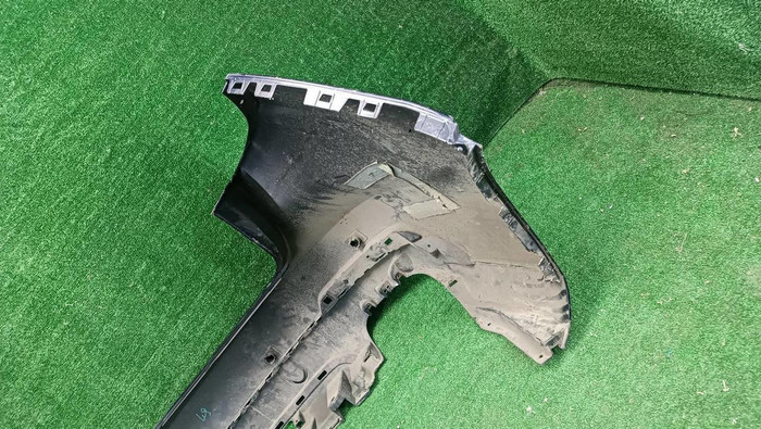 Бампер задний Maserati Levante (2016-2020)