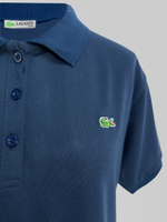 Поло на пуговицах однотонное с логотипом