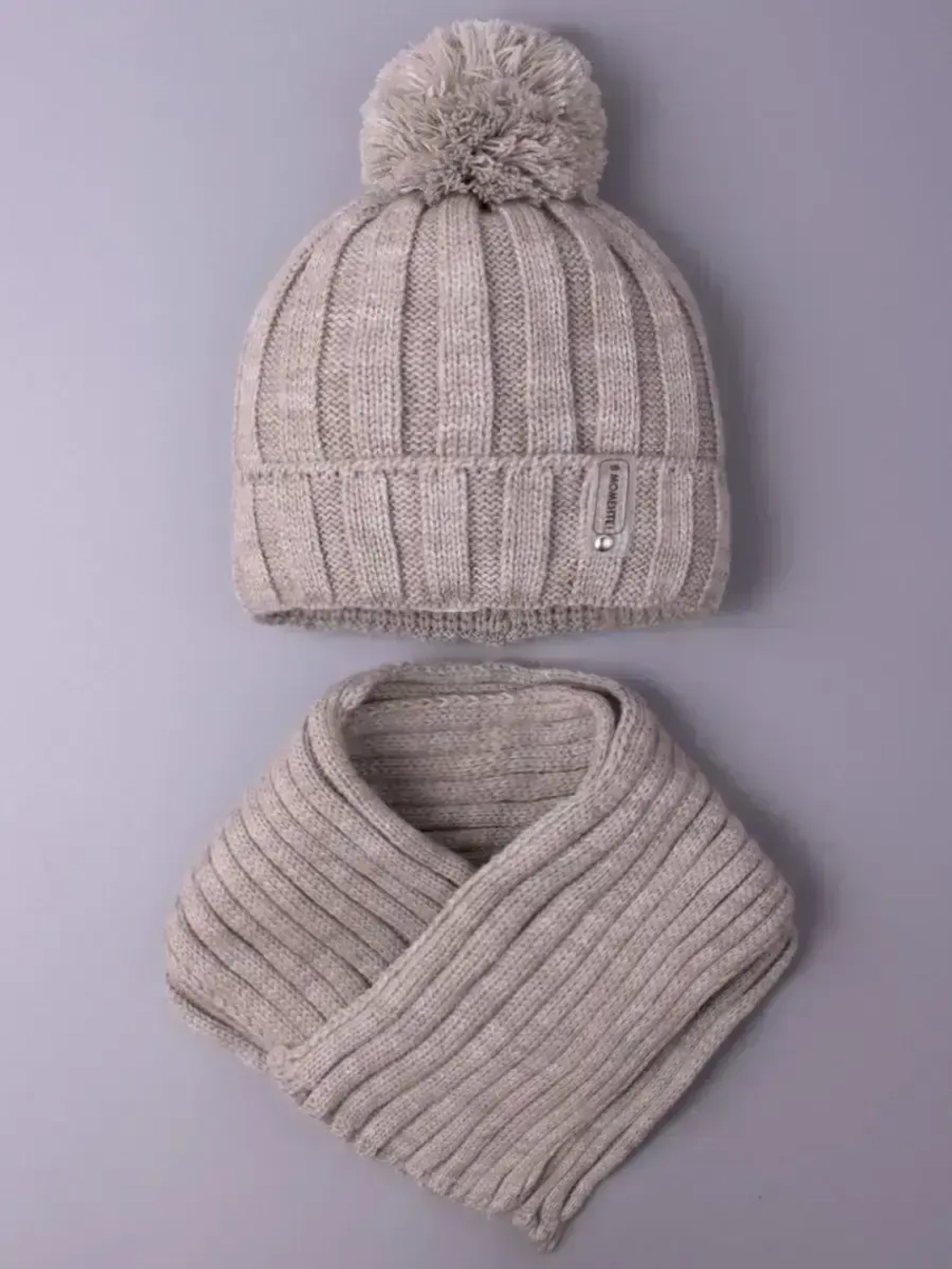 Шапка для девочки с шарфом осенние, бежевые