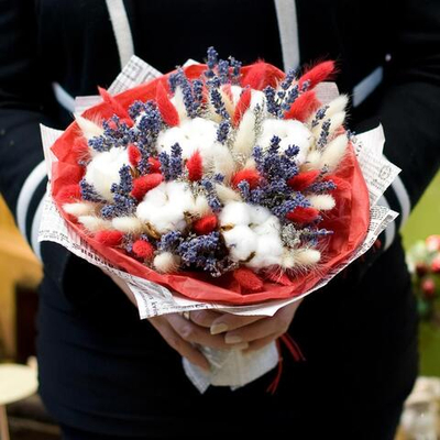 Букет сухоцветов красный яркий хлопок 20х20 см