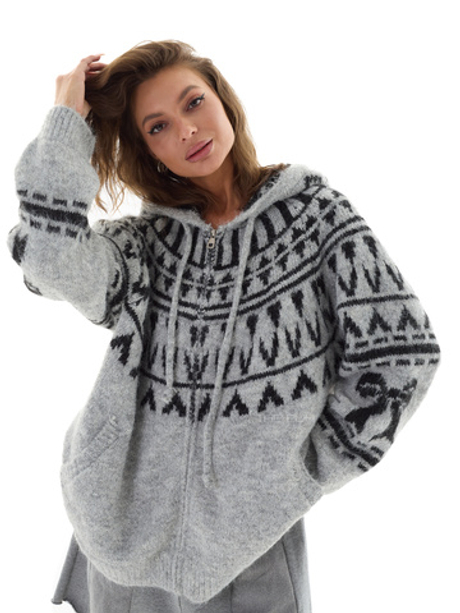 Серый свитер на молнии с капюшоном