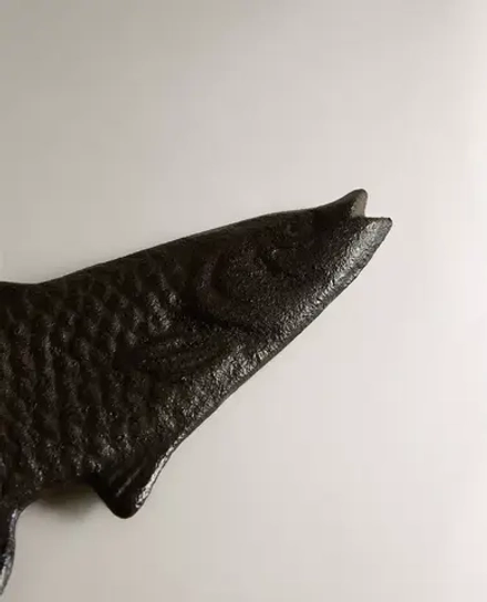 ZARA HOME ОТКРЫВАЛКА ДЛЯ БУТЫЛОК В ФОРМЕ РЫБЫ, СТАЛЬНОЙ
