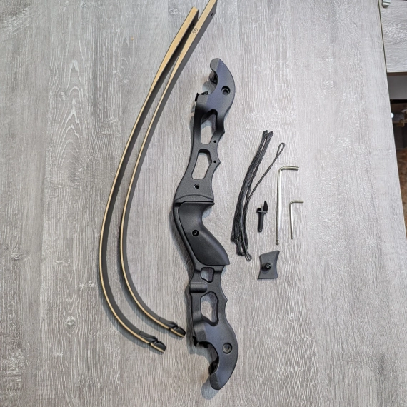 Лук спортивный для стрельбы и охоты (60 lbs)