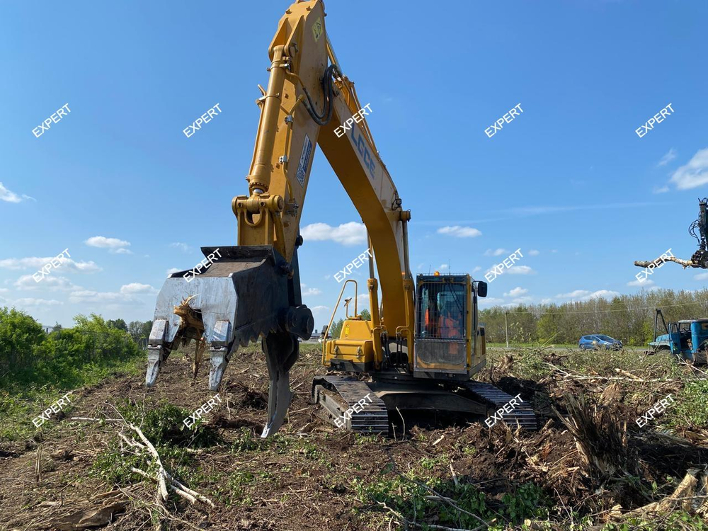 Корчеватель раптор на Экскаватор Liebherr