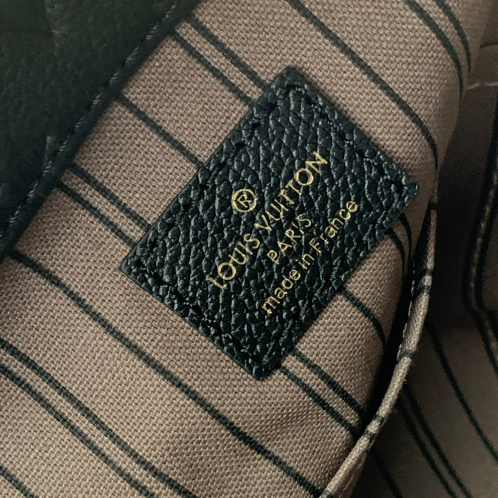 Louis Vuitton Artsy MM