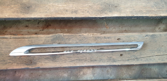 Молдинг решетки радиатора Mercedes GLC (X253) 15-19 Б/У Оригинал A2538880385