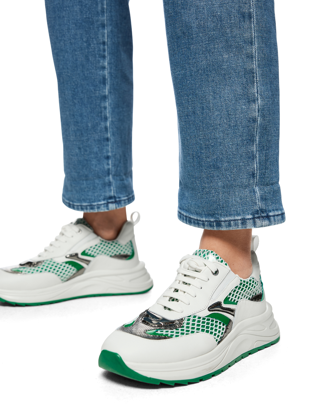 Джинсы из хлопка