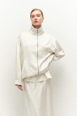 Бомбер струящийся