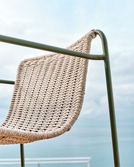 Стул Maurina из оцинкованной стали зеленого цвета и экрю и серым шнуром