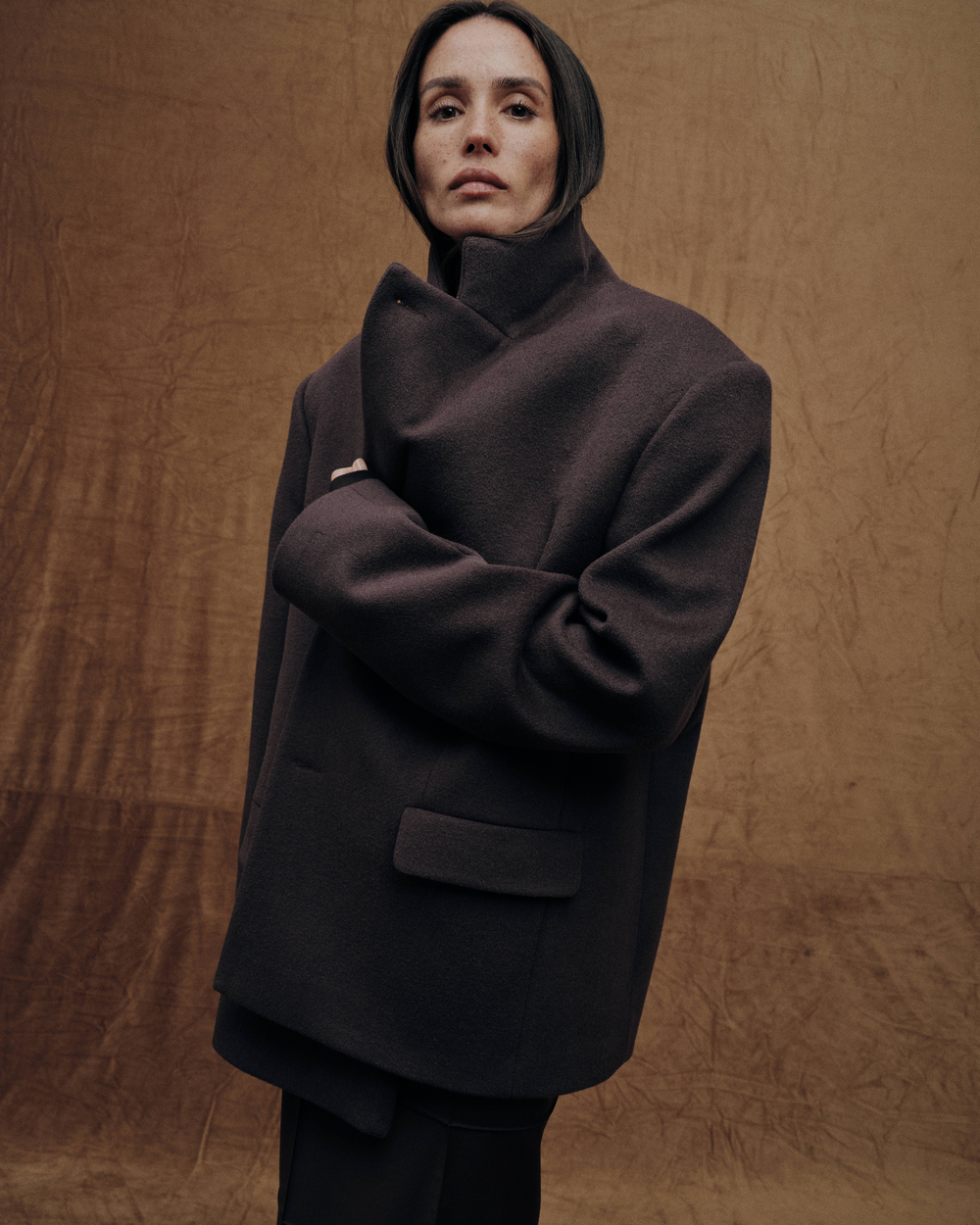 Полупальто из шерсти шоколадного цвета