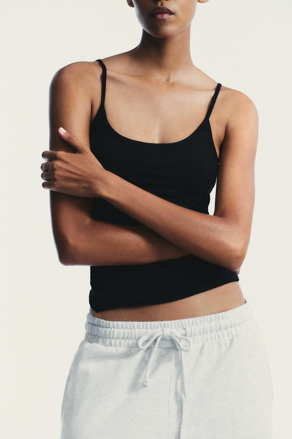 ZARA МАЙКА ИЗ ЛИОЦЕЛЛА, ЧЕРНЫЙ