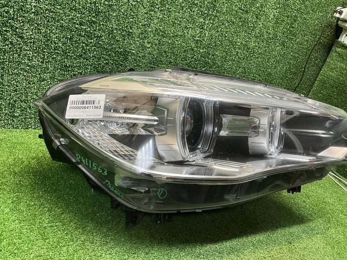 Фара правая BMW X5 F15 X6 F16 (13-18) ксенон