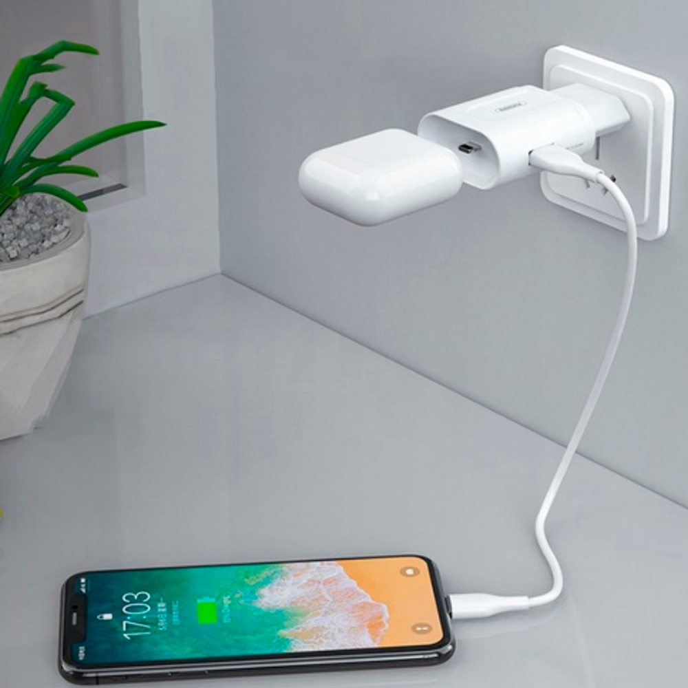 Сетевое зарядное устройство USB Remax RP-U32 (1 порт, зарядка для AirPods) Белый