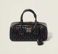 Сумка MIU MIU Arcadie matelassé из кожи наппа, черный