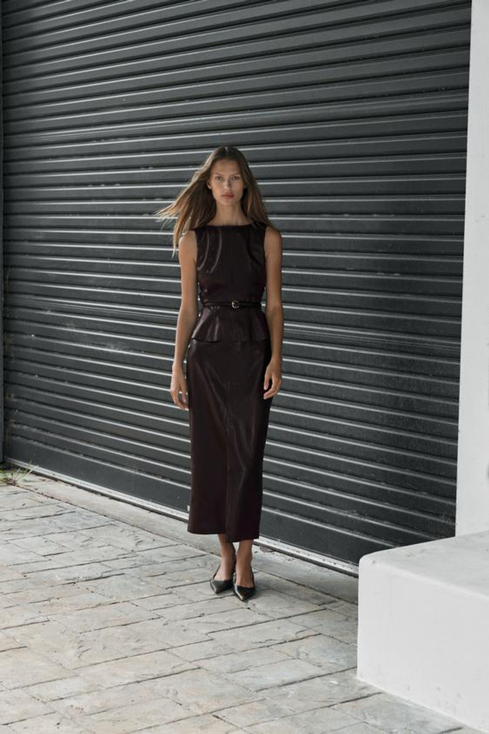 ZARA ЮБКА МИДИ ИЗ ИСКУССТВЕННОЙ КОЖИ, КОРИЧНЕВЫЙ