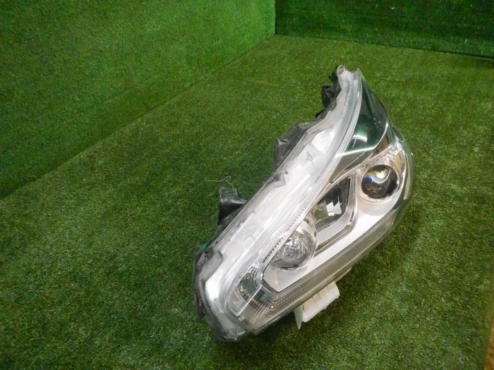 Фара левая Nissan Murano Z52 (2014-2022) LED