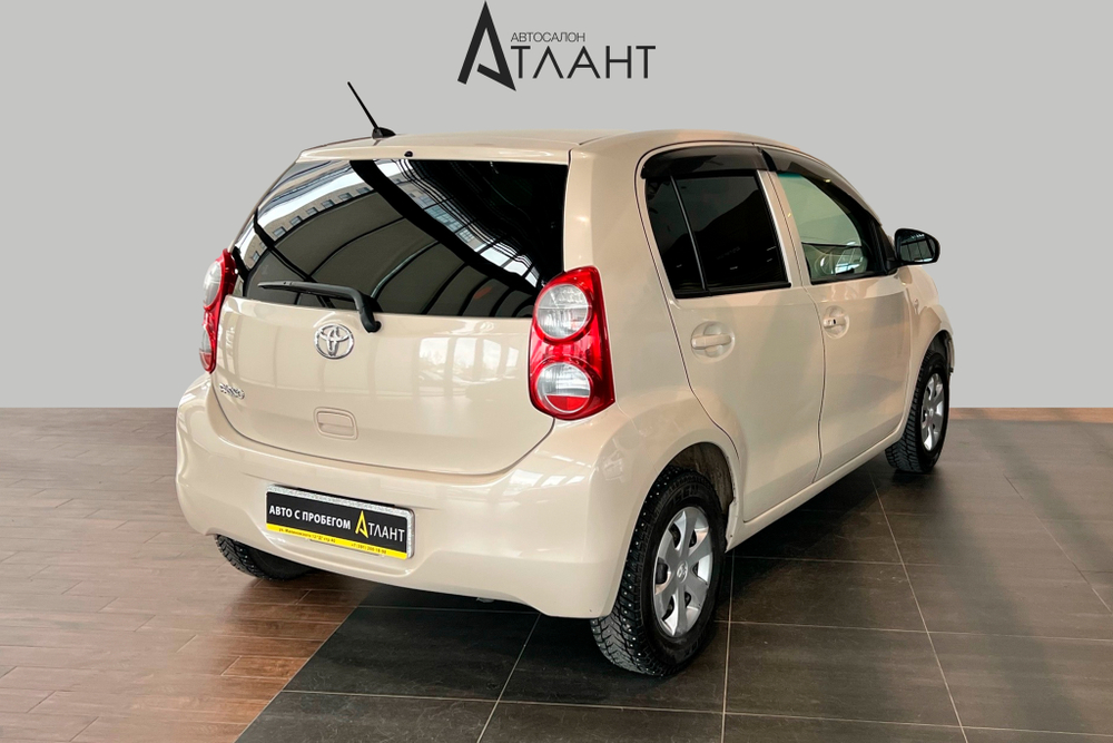 Toyota Passo, 2010 год
