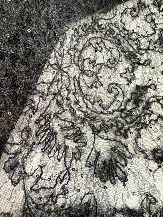 Гипюр кружевной с вышивкой "веревочка" и пайетками, арт.30, Китай, черный