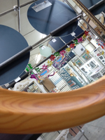 Зеркало круглое в деревянной раме