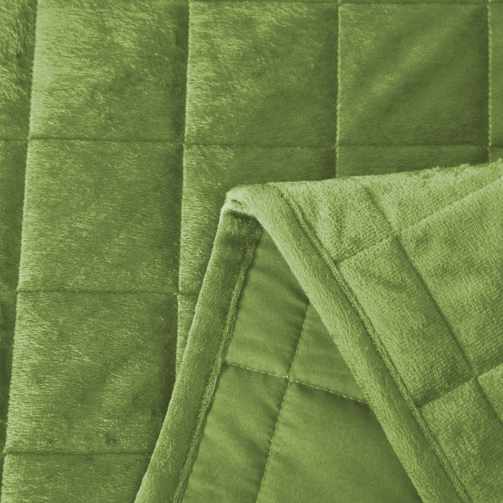 Велюровое покрывало в клетку и две наволочки OVL023