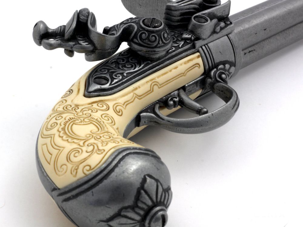 Denix Пистоль итальянский 3-х ствольный флинтлок, 1680 год, хром