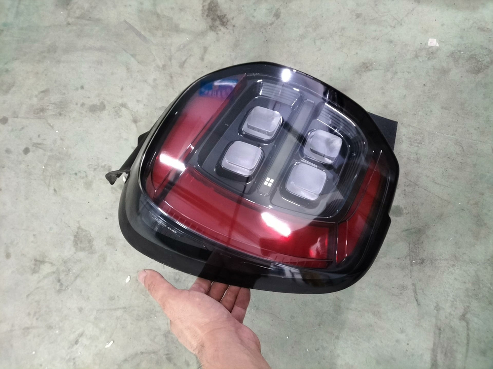 Левая и правая задние LED фонари Aion U-T (UT) оригинал
