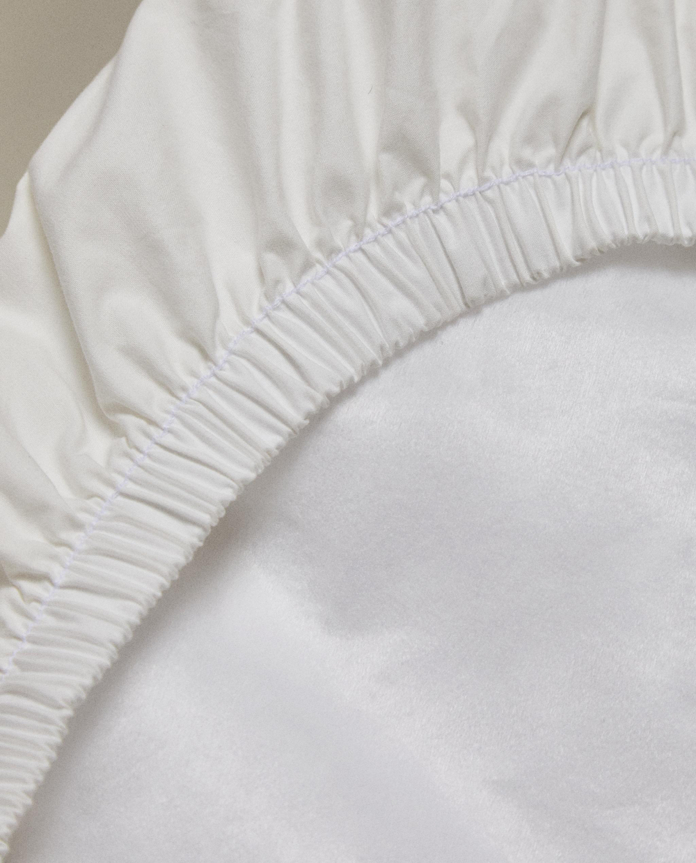 Наматрасник Zara Home, хлопок 76%, полиэстер 15%, хлопок 100%, полиэстер 100%, однотонный, 6622/086