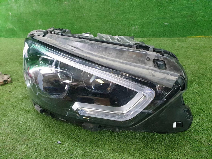 Фара правая Mercedes AMG GT (17-24) Multibeam LED