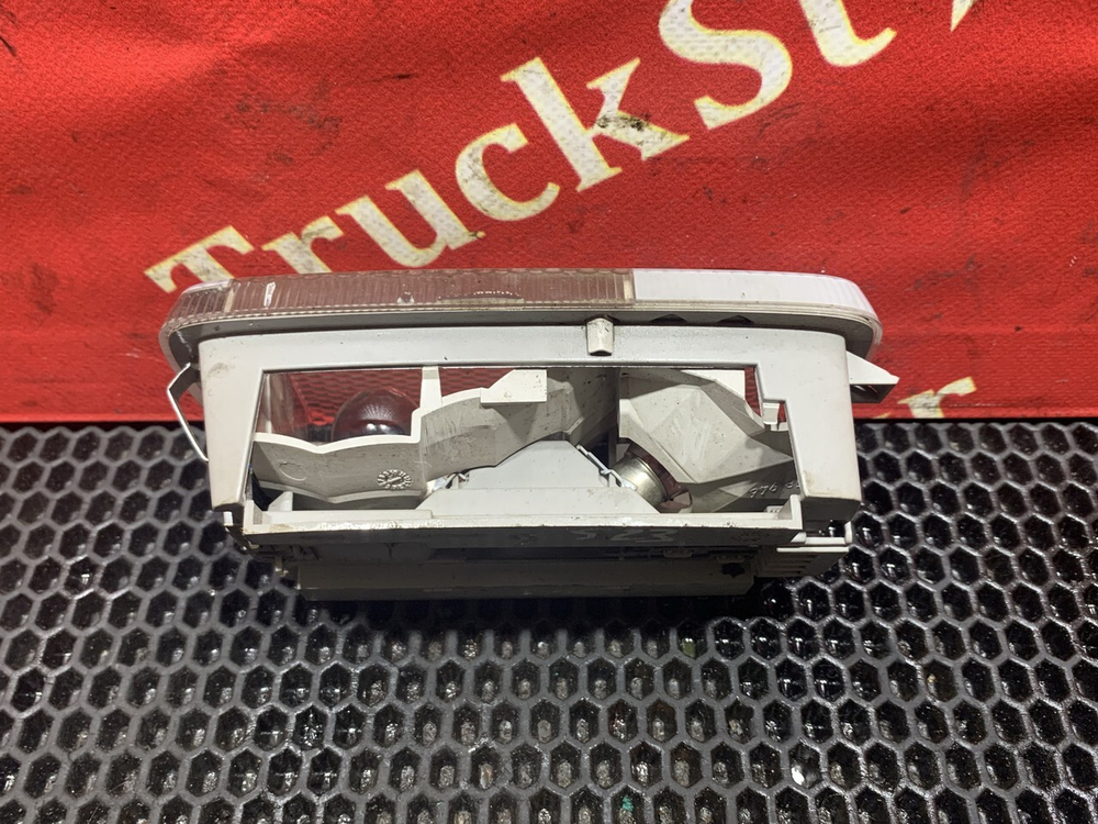 Плафон внутреннего освещения