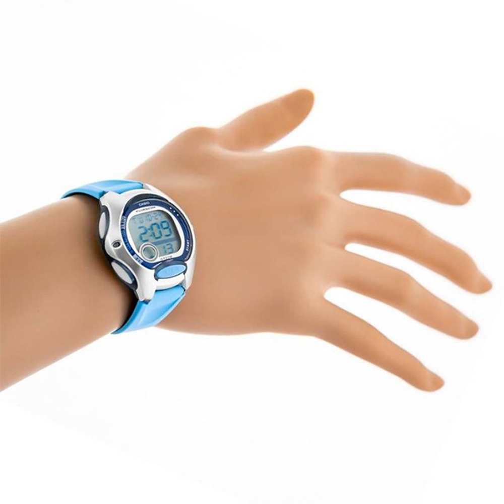Женские наручные часы Casio LW-200-2B