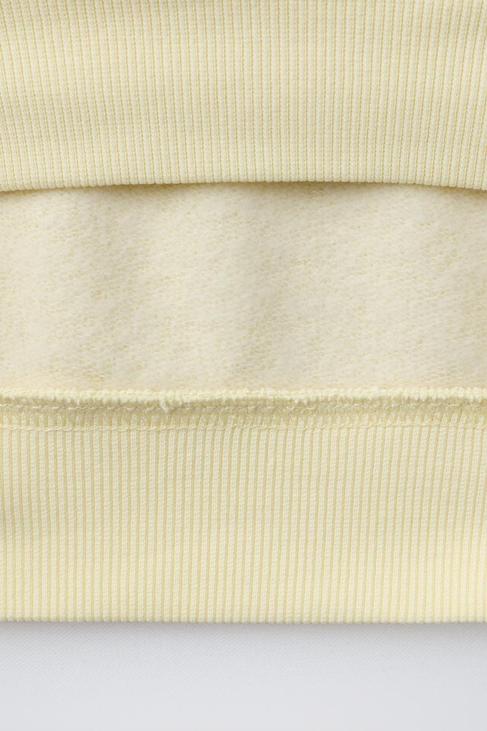 ZARA ТОЛСТОВКА В СТИЛЕ ПРЕППИ С НАДПИСЬЮ, ЖЕЛТЫЙ